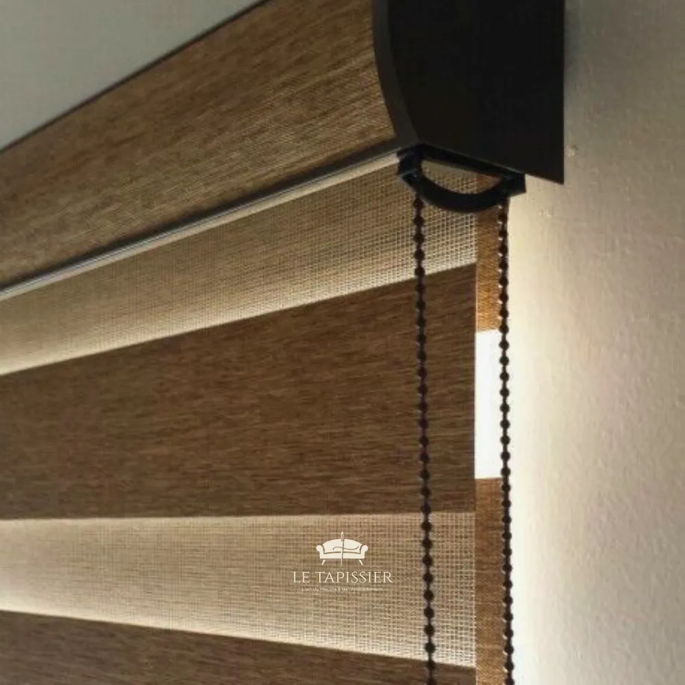 Détail tissu store zèbre mécanisme chaînette qualité Détail tissu store zèbre mécanisme chaînette qualité